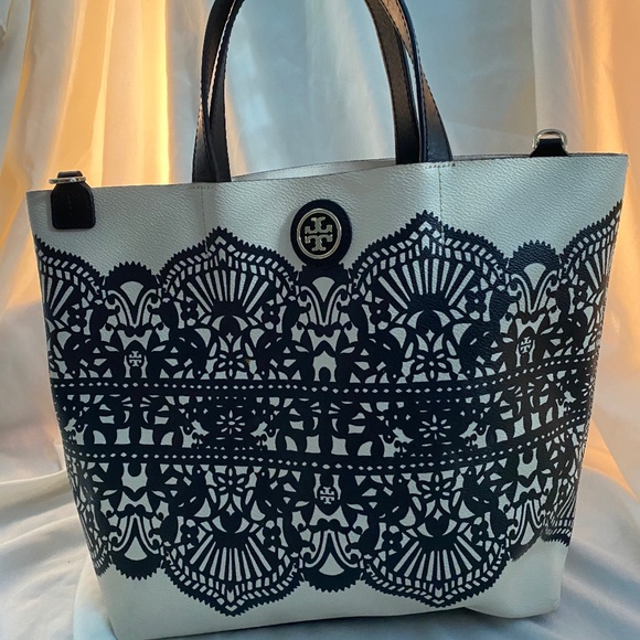 Tory Burch Handbags - Tory Burch Purse